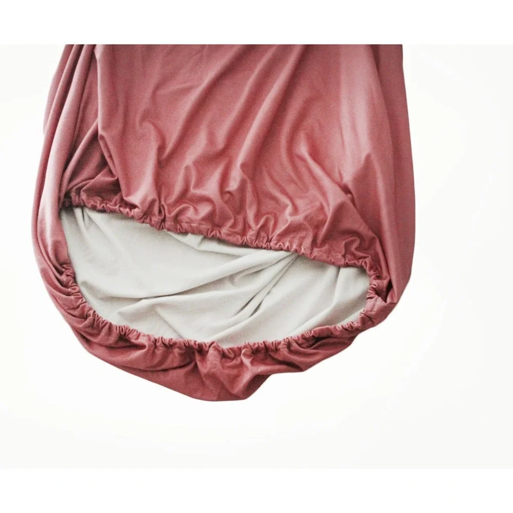 Dusty Rose Spandex Fitted Cocktail Table Cover Elastic Bottom 20x21 Inch